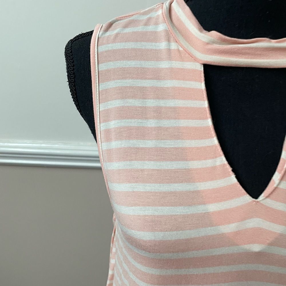 True Craft Striped High Neck Tank Top - Picture 2 of 4